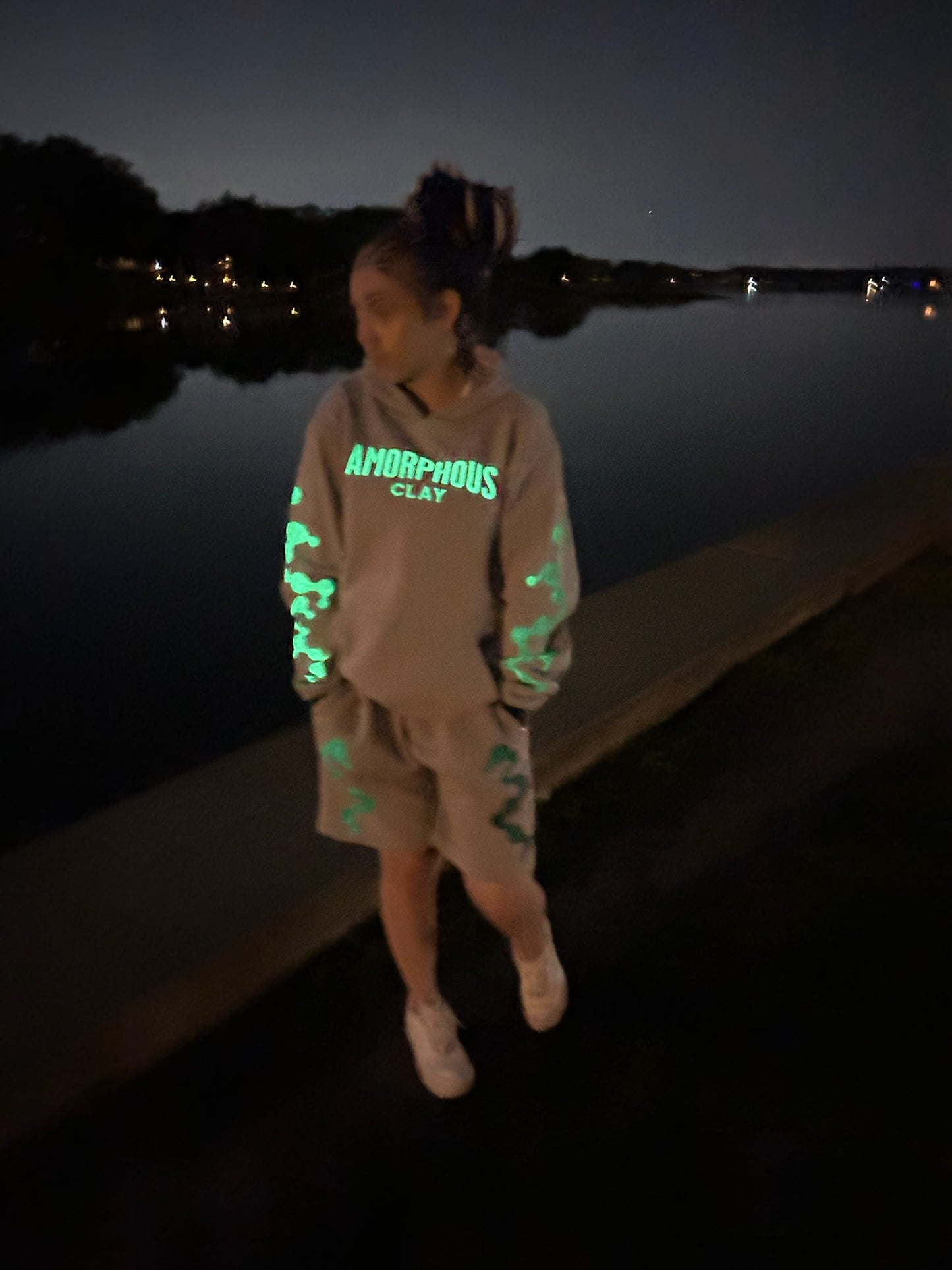 Amorphous Clay Satin-Shorts